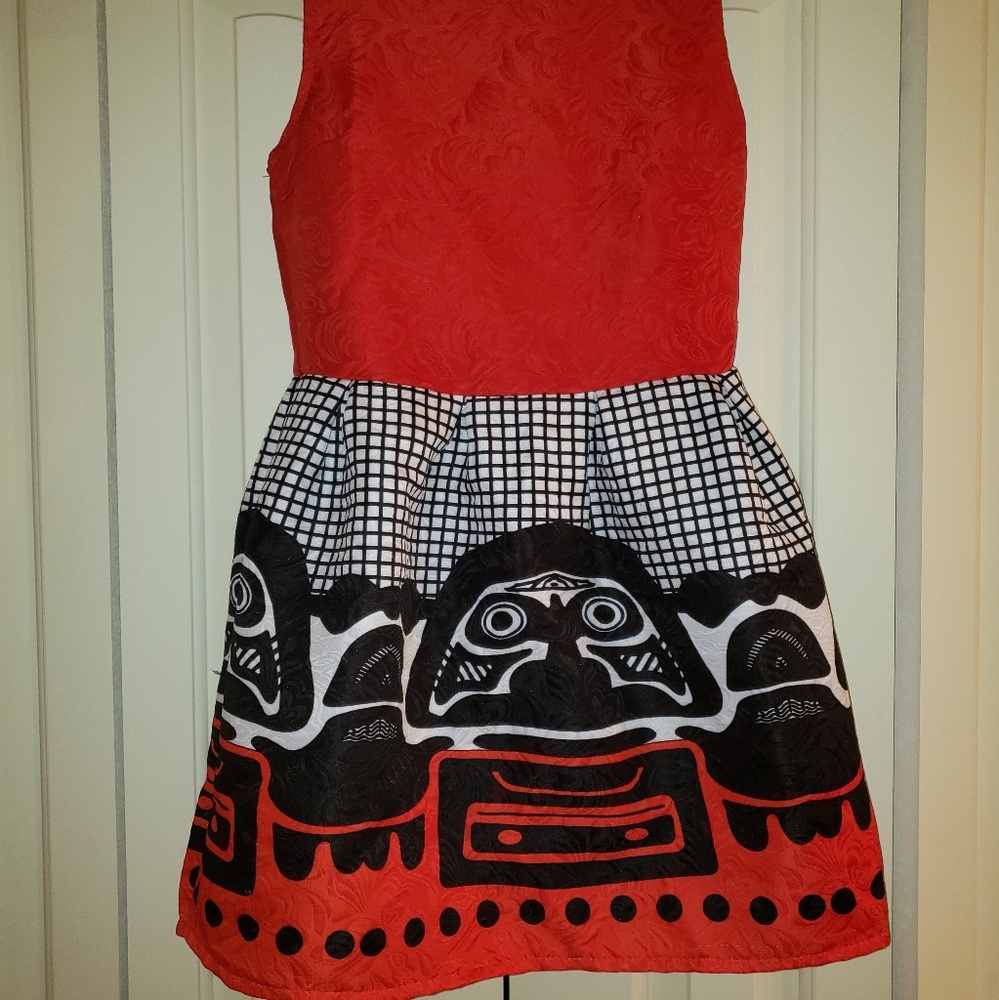 Exotic dress